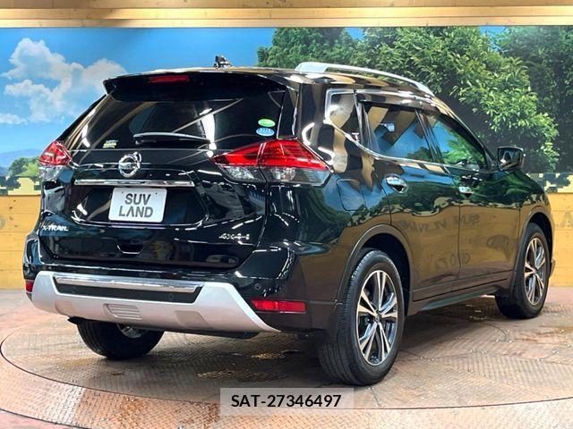 Nissan X-TRAIL 2019-07 8102895-16