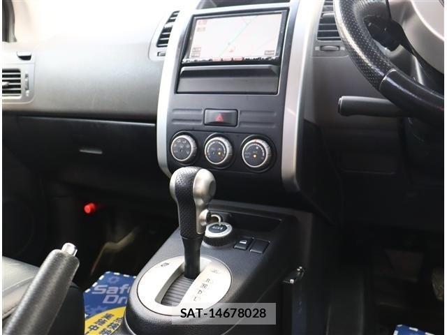 Nissan X-TRAIL 2009-09 8102915-7