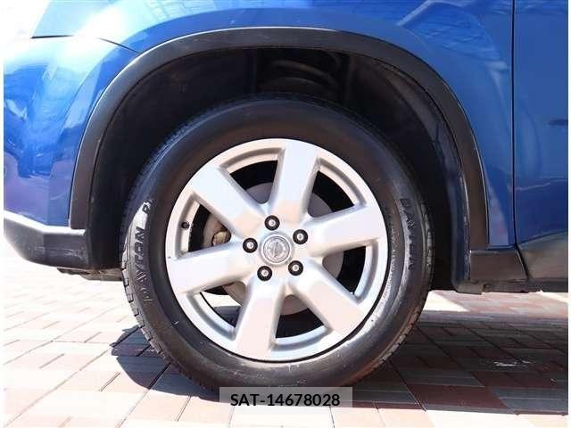 Nissan X-TRAIL 2009-09 8102915-25
