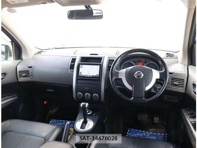 Nissan X-TRAIL 2009-09 8102915-26