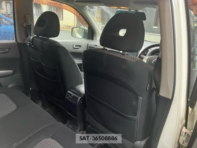 Nissan X-TRAIL 2008-06 8133157-13