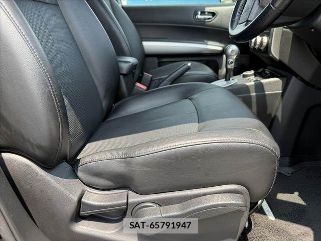 Nissan X-TRAIL 2013-03 8133144-15