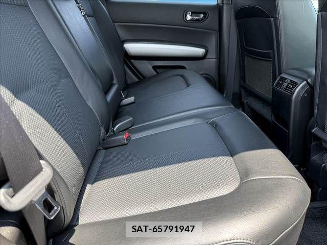 Nissan X-TRAIL 2013-03 8133144-17