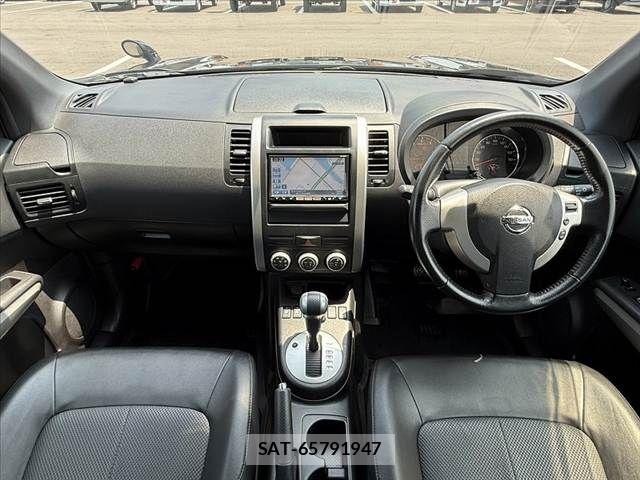 Nissan X-TRAIL 2013-03 8133144-1