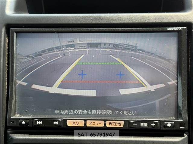 Nissan X-TRAIL 2013-03 8133144-3