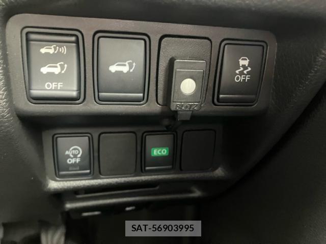 Nissan X-TRAIL 2016-03 8133152-17