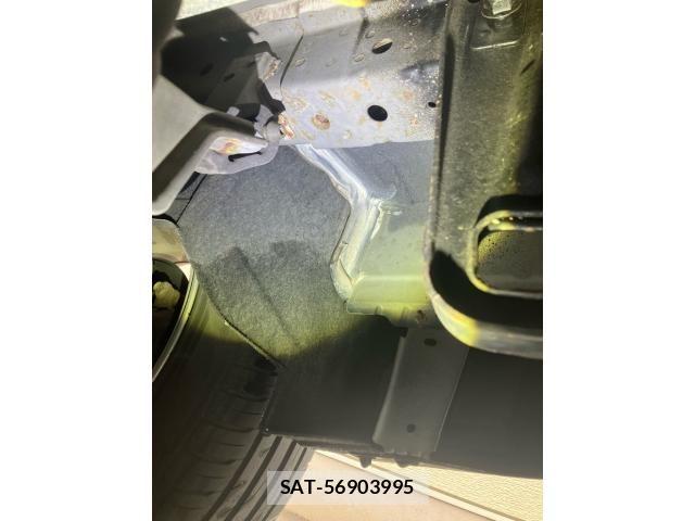 Nissan X-TRAIL 2016-03 8133152-24