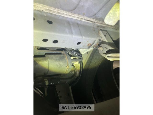 Nissan X-TRAIL 2016-03 8133152-25