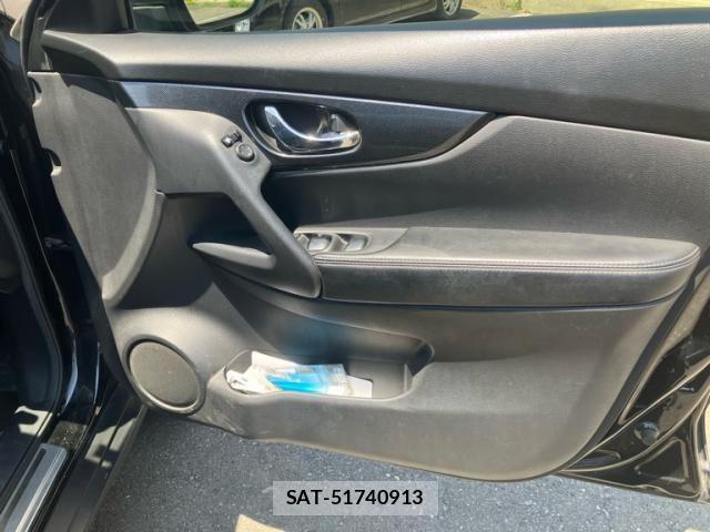Nissan X-TRAIL 2014-12 8133156-14
