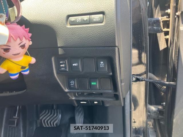 Nissan X-TRAIL 2014-12 8133156-15