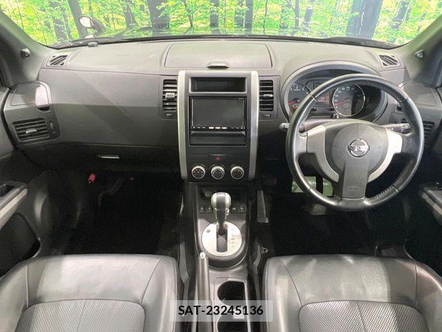 Nissan X-TRAIL 2011-11 8133151-1