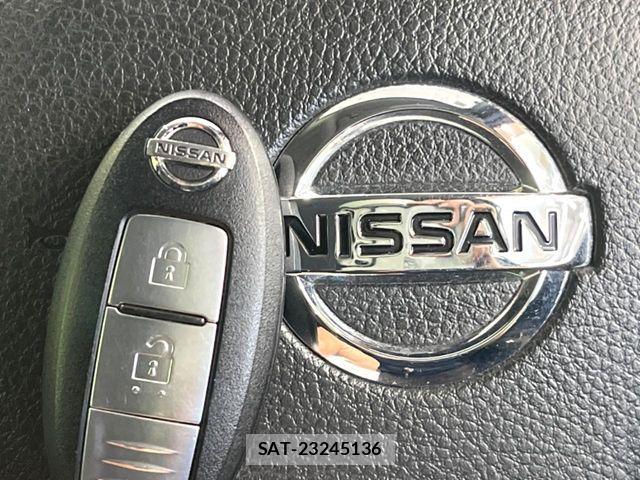 Nissan X-TRAIL 2011-11 8133151-4