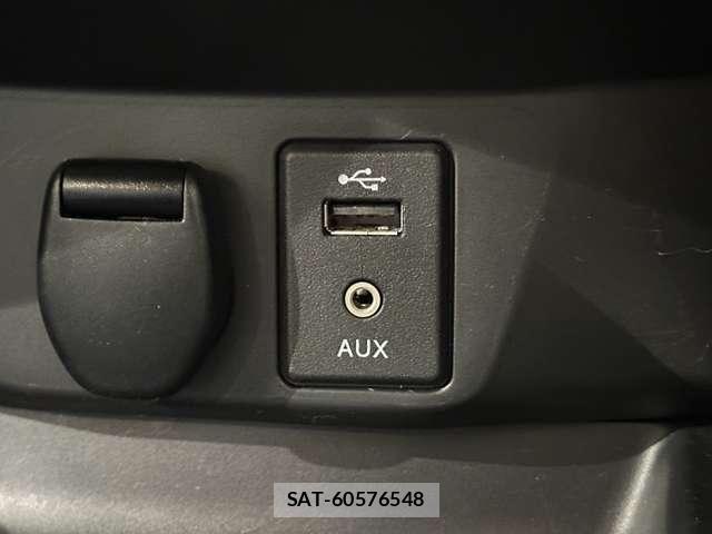 Nissan X-TRAIL 2014-04 8133142-23