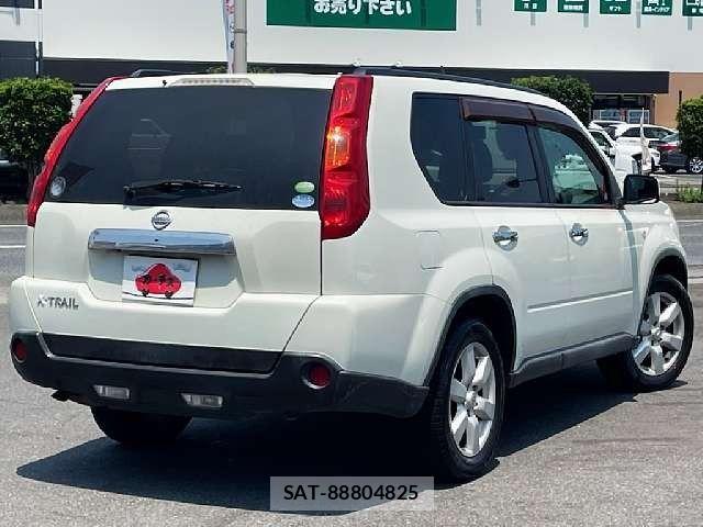 Nissan X-TRAIL 2009-07 8133154-2