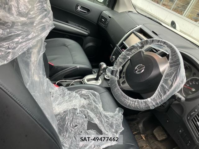 Nissan X-TRAIL 2010-01 8133158-12