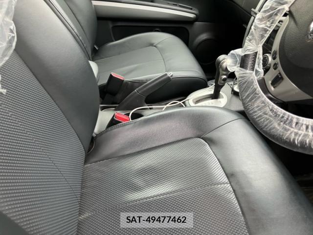 Nissan X-TRAIL 2010-01 8133158-13