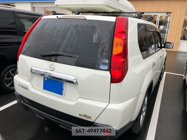 Nissan X-TRAIL 2010-01 8133158-1