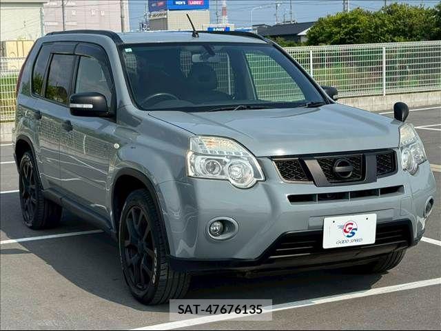 Nissan X-TRAIL 2013-03 8147063-14
