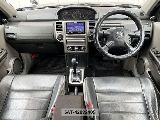 Nissan X-TRAIL 2007-02 8147064-1