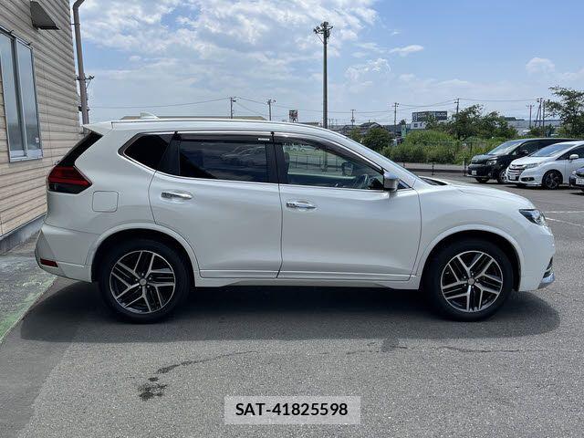 Nissan X-TRAIL 2019-03 8147053-22