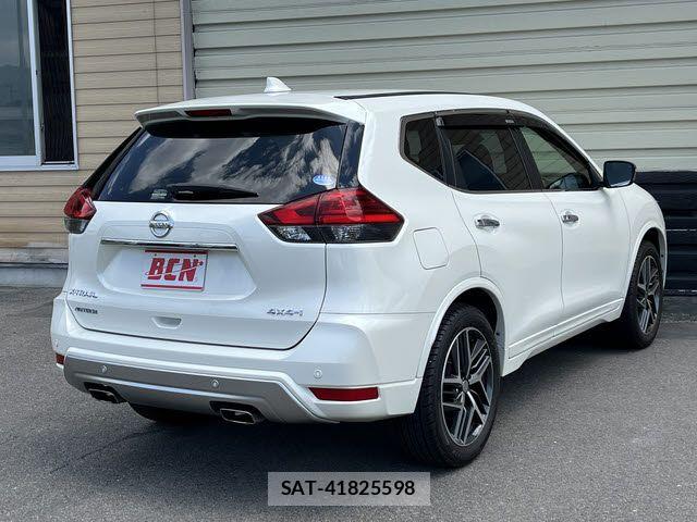 Nissan X-TRAIL 2019-03 8147053-2