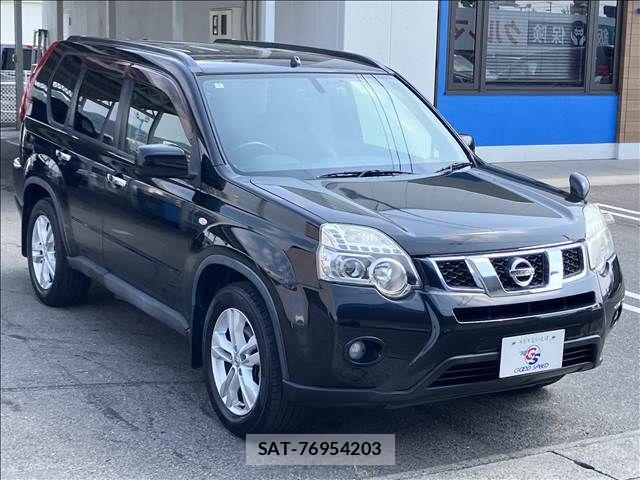 Nissan X-TRAIL 2012-03 8147061-14
