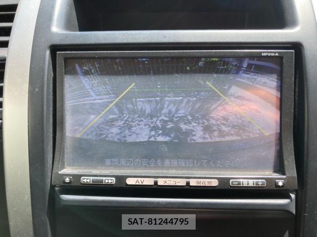 Nissan X-TRAIL 2010-09 8147066-17