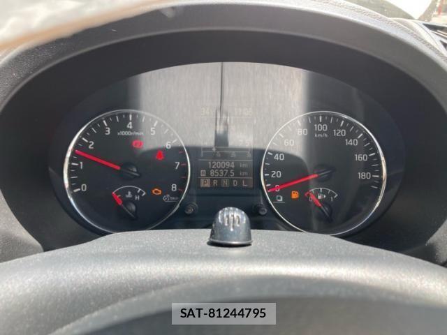 Nissan X-TRAIL 2010-09 8147066-23