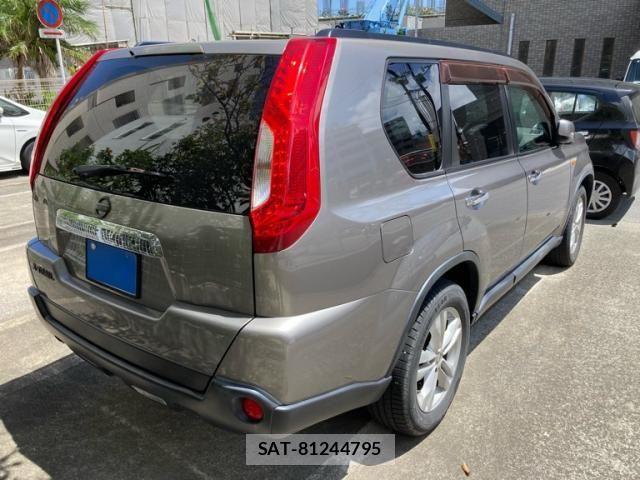 Nissan X-TRAIL 2010-09 8147066-5