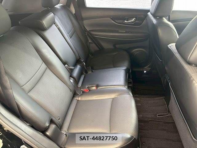 Nissan X-TRAIL 2018-09 8147059-10