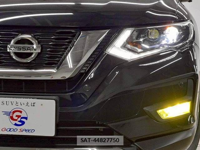 Nissan X-TRAIL 2018-09 8147059-12