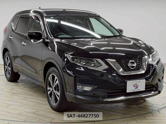 Nissan X-TRAIL 2018-09 8147059-16