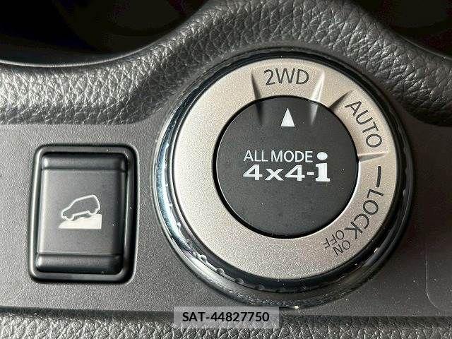 Nissan X-TRAIL 2018-09 8147059-8