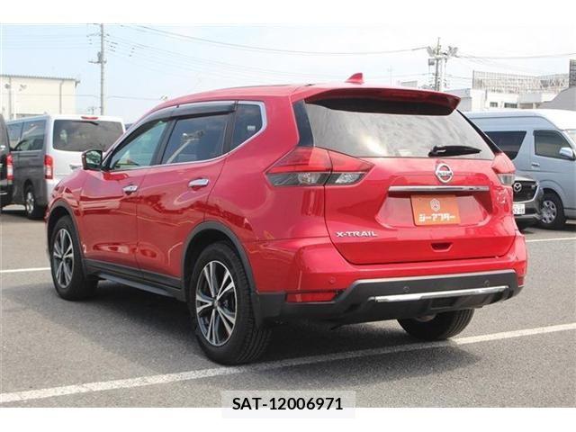 Nissan X-TRAIL 2017-09 8147060-11