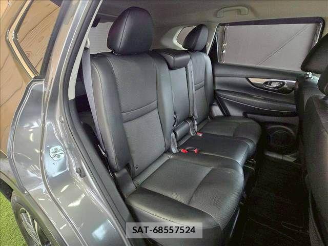 Nissan X-TRAIL 2018-02 8147055-5