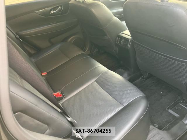 Nissan X-TRAIL 2015-05 8147065-13