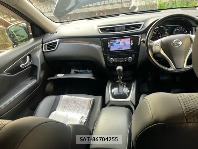 Nissan X-TRAIL 2015-05 8147065-15