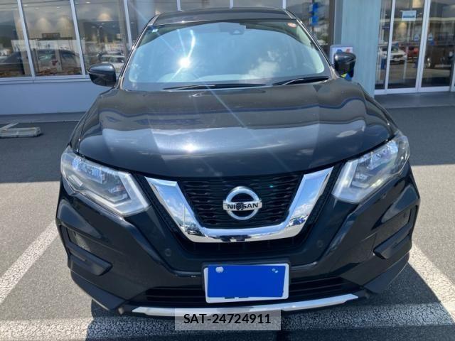 Nissan X-TRAIL 2018-03 8159580-0