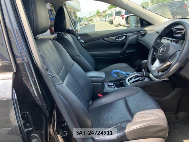 Nissan X-TRAIL 2018-03 8159580-12
