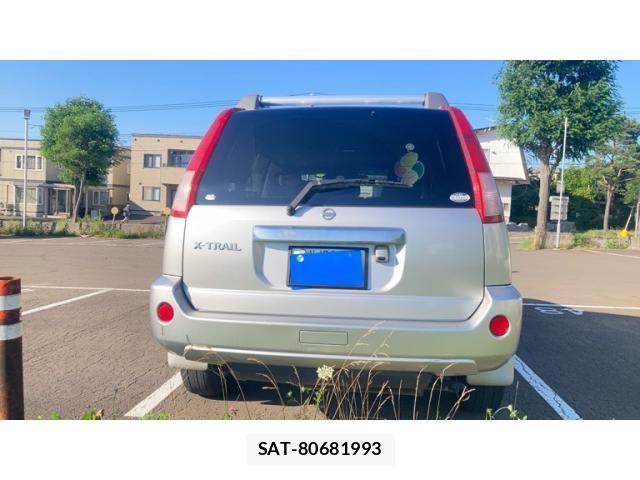 Nissan X-TRAIL 2003-06 8159583-4