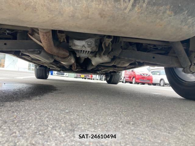 Nissan X-TRAIL 2017-06 8159578-14