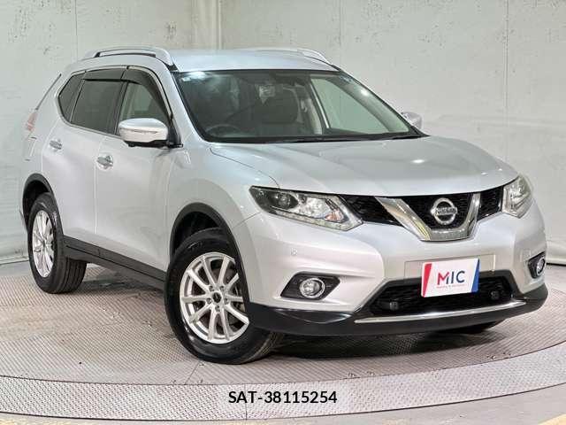 Nissan X-TRAIL 2016-07 8211149-1