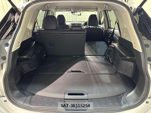 Nissan X-TRAIL 2016-07 8211149-28