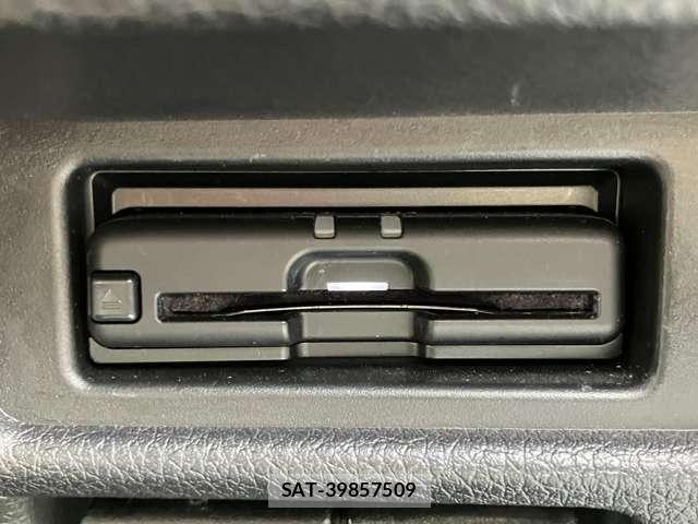Nissan X-TRAIL 2019-10 8211143-25