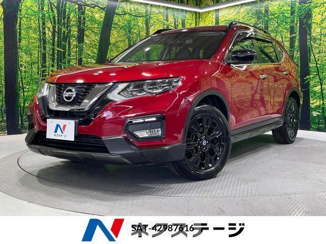 Nissan X-TRAIL 2018-04 8211145-0
