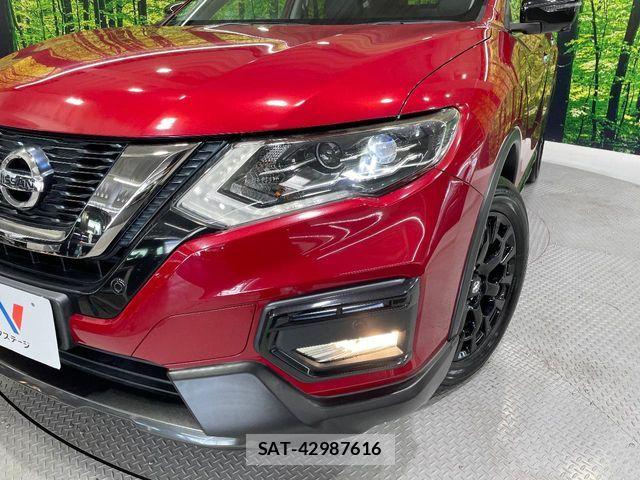 Nissan X-TRAIL 2018-04 8211145-12