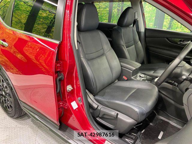 Nissan X-TRAIL 2018-04 8211145-8
