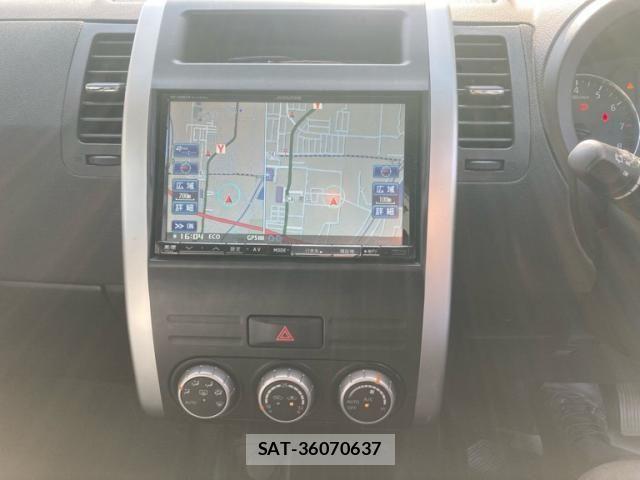 Nissan X-TRAIL 2013-01 8211157-12