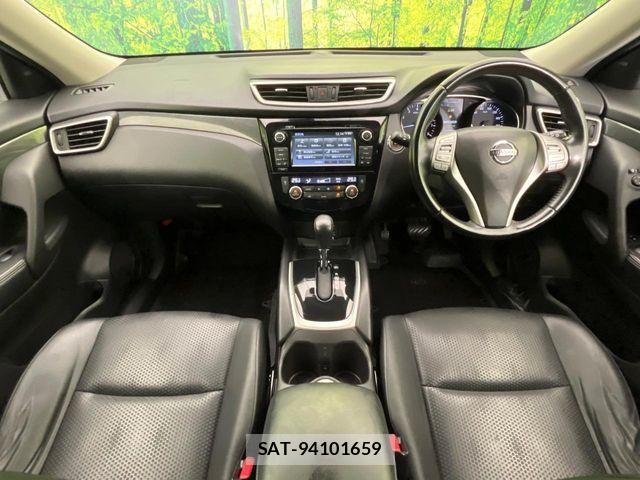 Nissan X-TRAIL 2014-01 8211152-1
