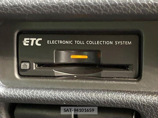 Nissan X-TRAIL 2014-01 8211152-5